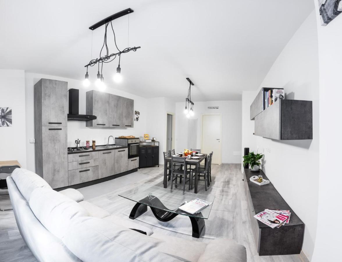 B&B Dal Moro Sondrio Buitenkant foto